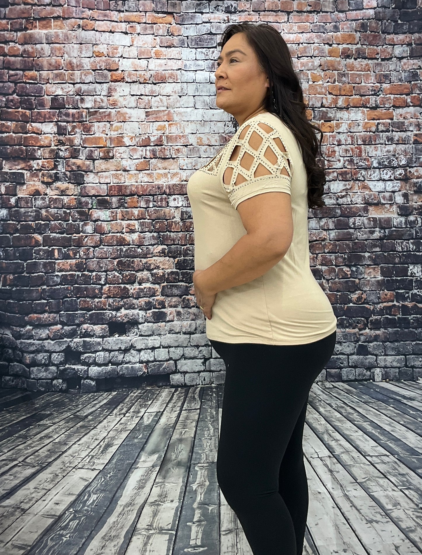 Ladies V- Neck Short sleeve Top Diamond cut pattern