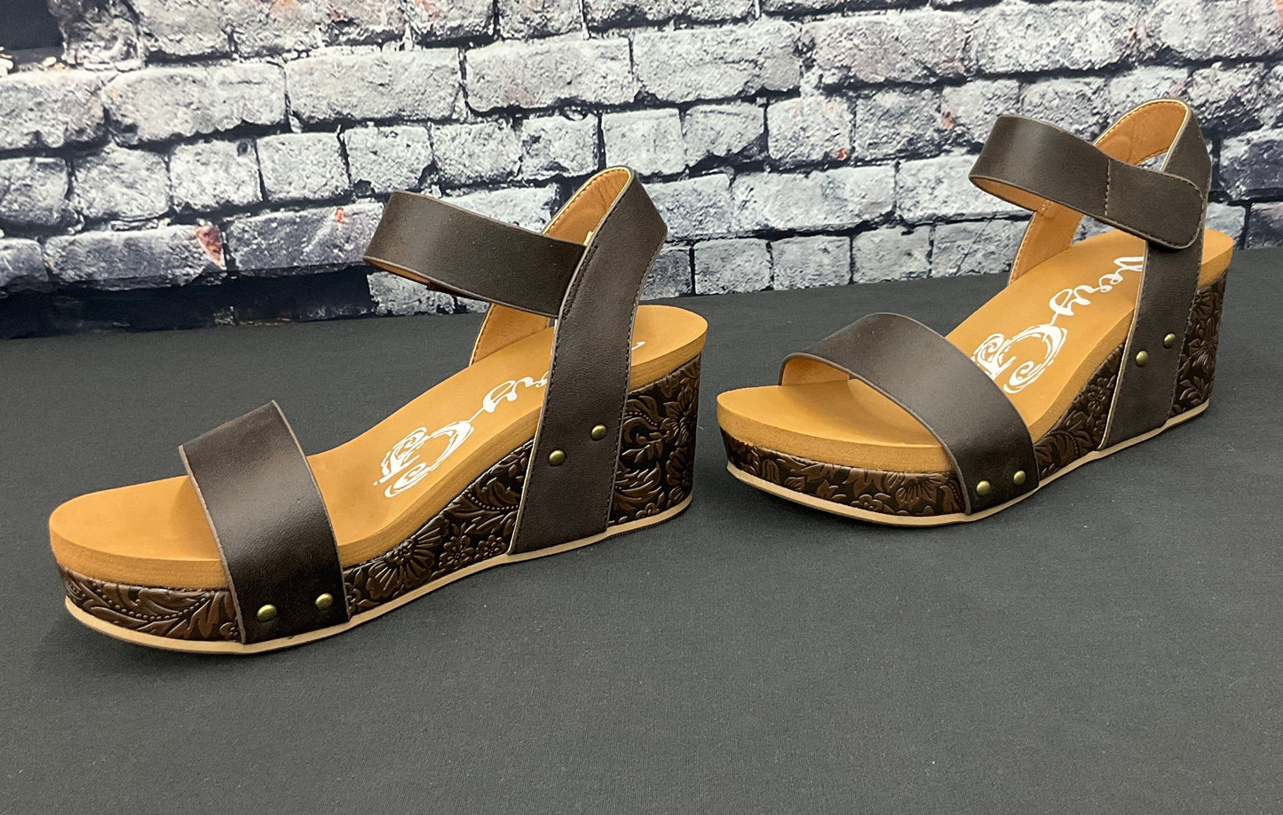 Devon Sandals
