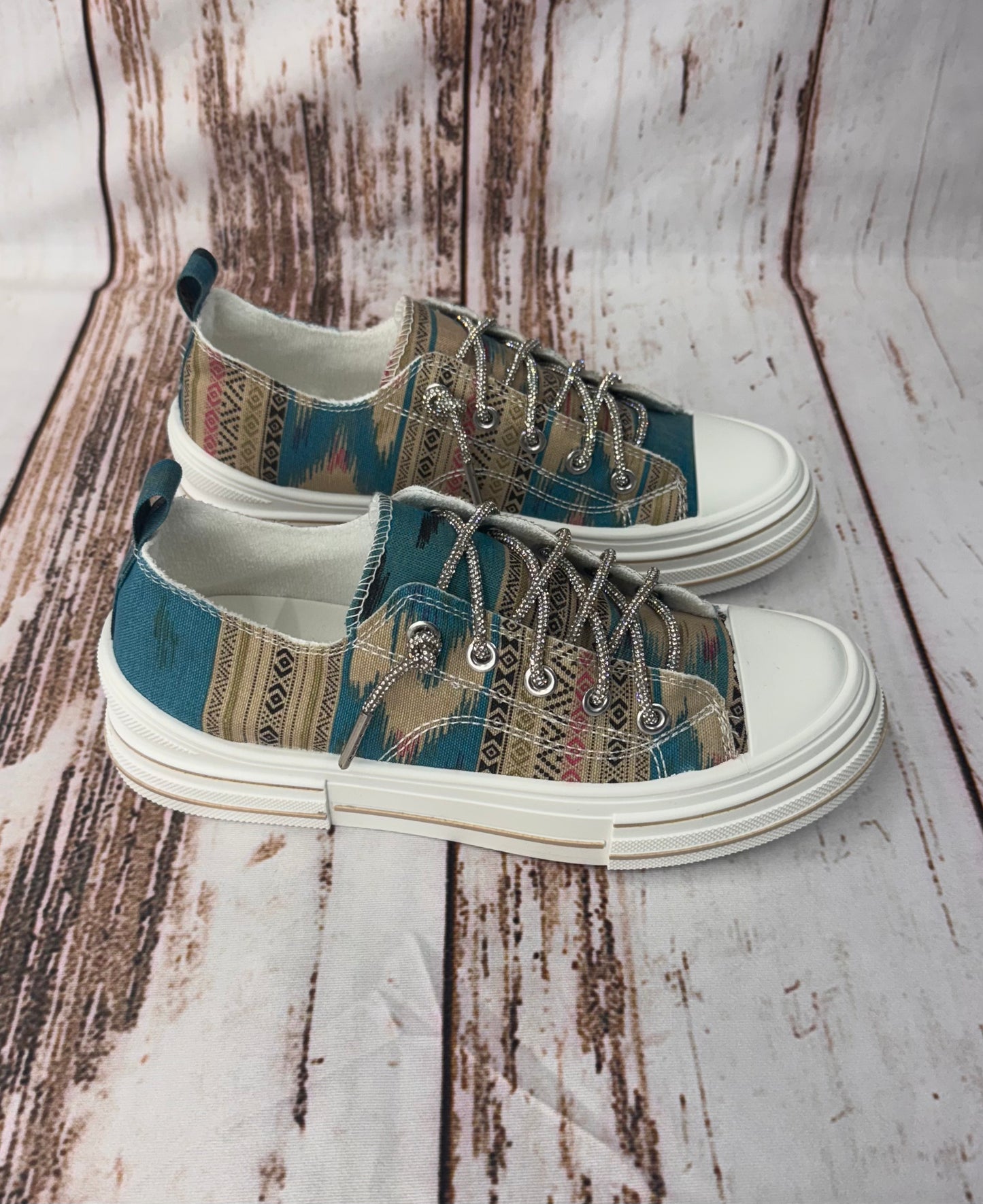 Very G Aman Printed Turquoise Sneakers Womens